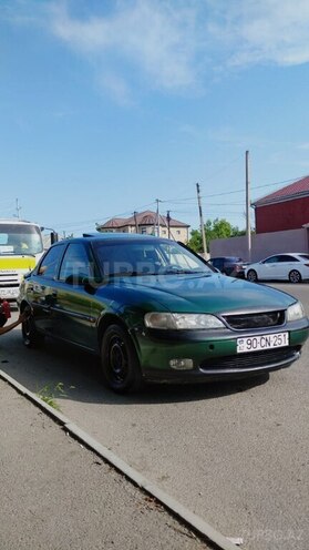 Opel Vectra 1996, 83,985 km - 1.8 l - Qazax