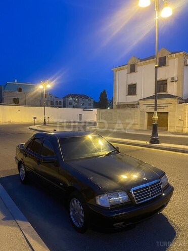 Mercedes C 180-4