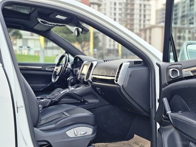 Porsche Cayenne 2015, 145,000 km - 3.6 l - Bakı