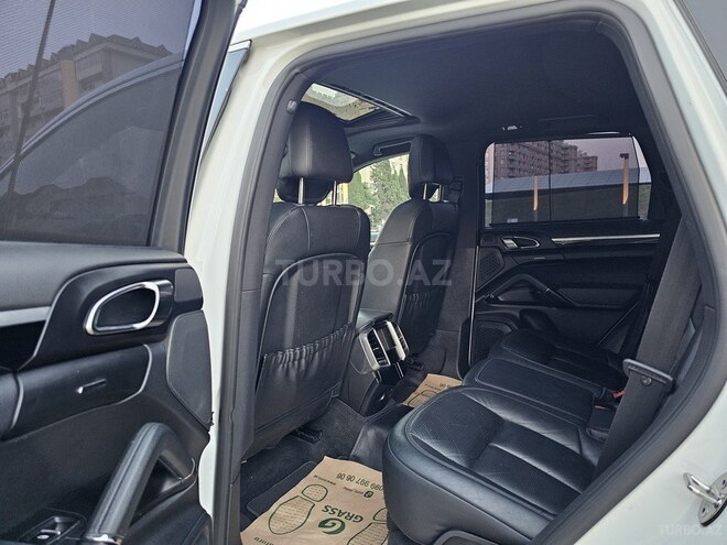 Porsche Cayenne 2015, 145,000 km - 3.6 l - Bakı