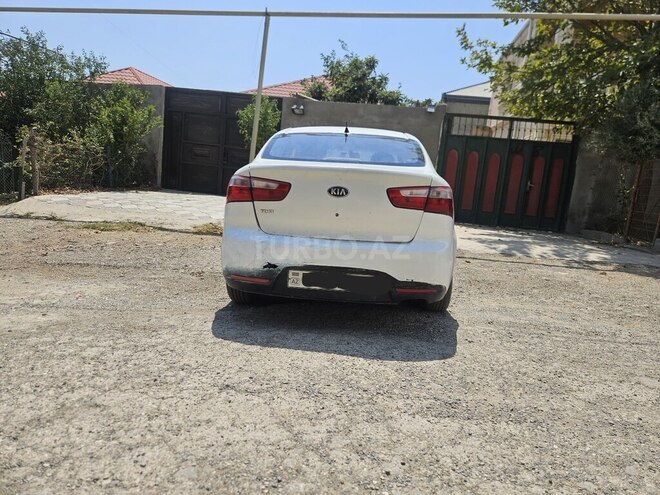 Kia Rio 2012, 700,000 km - 1.4 l - Bakı