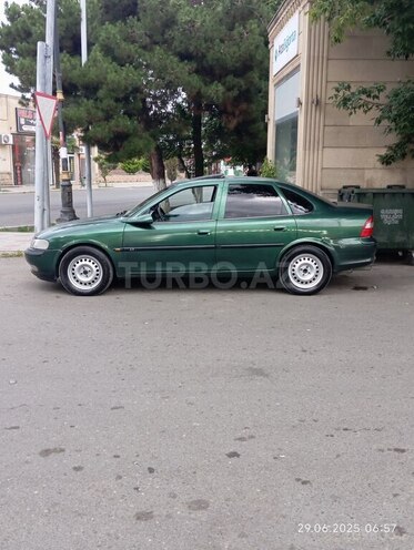 Opel Vectra 1996, 83,985 km - 1.8 l - Qazax
