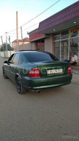Opel Vectra 1996, 83,985 km - 1.8 l - Qazax
