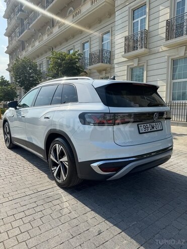 Volkswagen ID.6 Crozz 2022, 35,000 km - 0.0 l - Bakı
