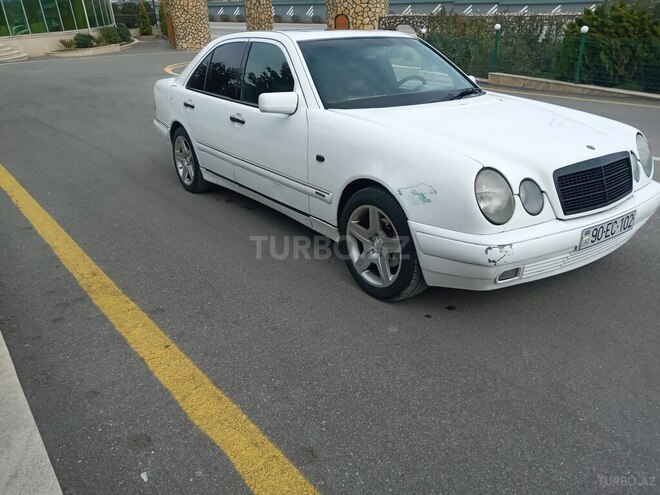 Mercedes E 230 1995, 308,500 km - 2.3 l - Bakı
