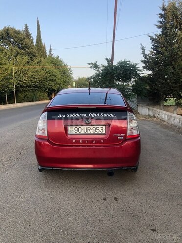 Toyota Prius-2