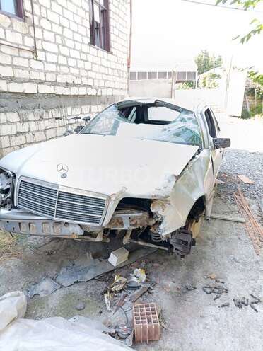 Mercedes C 200-1