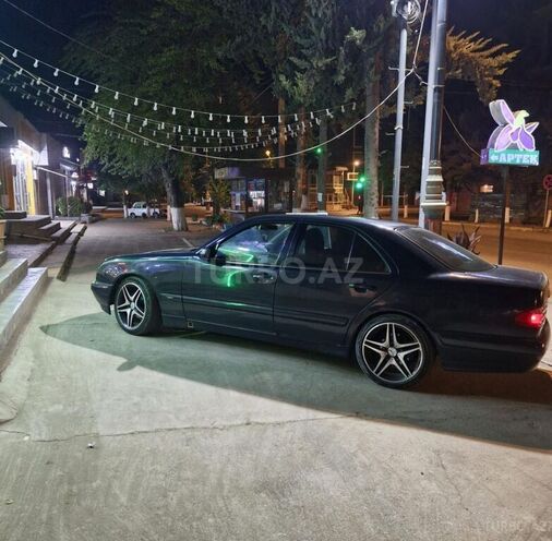 Mercedes E 200 2000, 333,000 km - 2.0 l - Cəlilabad