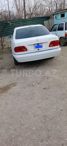 Mercedes E 230 1995, 308,500 km - 2.3 l - Bakı
