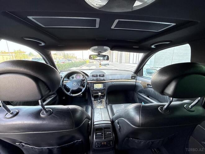 Mercedes E 270 2002, 290,000 km - 2.7 л - Bakı