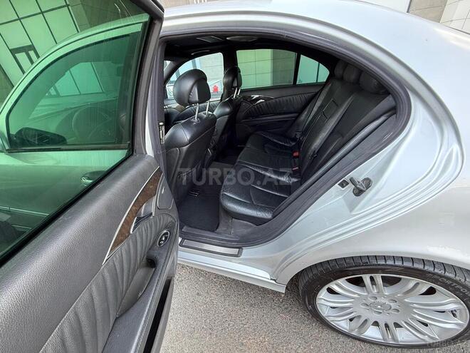 Mercedes E 270 2002, 290,000 km - 2.7 л - Bakı