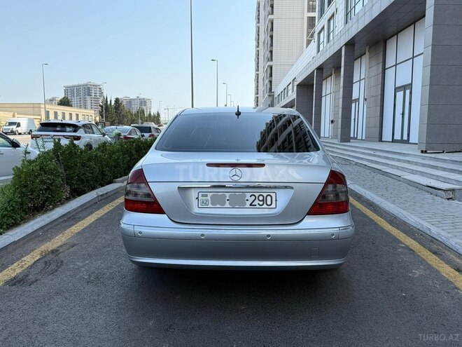 Mercedes E 270 2002, 290,000 km - 2.7 л - Bakı