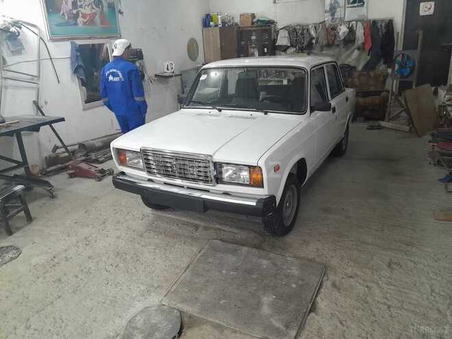 LADA (VAZ) 2107 2011, 63,000 km - 1.6 l - Yevlax