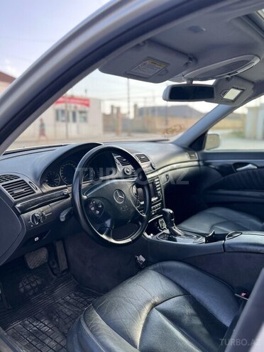 Mercedes E 270 2004, 277,000 km - 2.7 l - Bakı