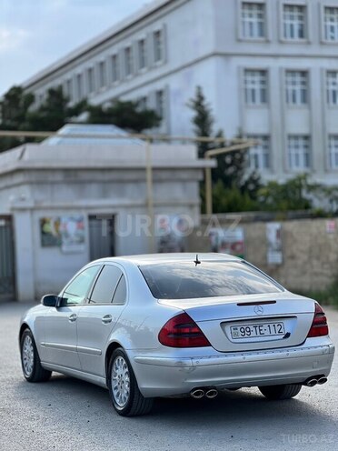 Mercedes E 270 2004, 277,000 km - 2.7 l - Bakı