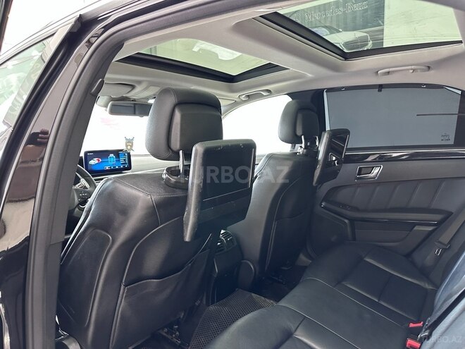 Mercedes E 350 2009, 193,000 km - 3.5 l - Sumqayıt