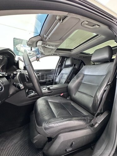 Mercedes E 350 2009, 193,000 km - 3.5 l - Sumqayıt