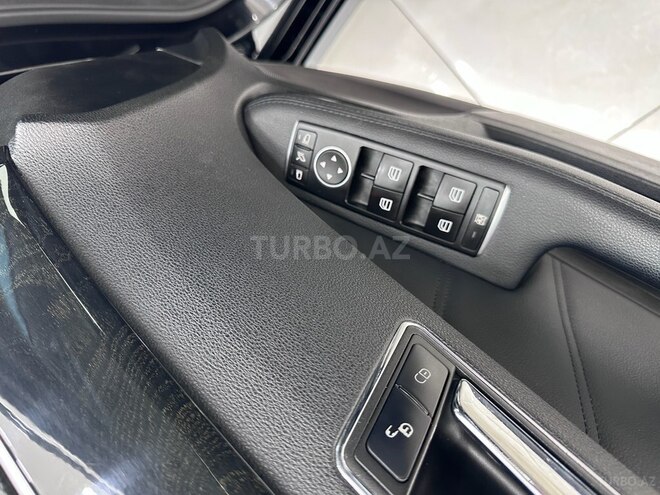 Mercedes E 350 2009, 193,000 km - 3.5 l - Sumqayıt