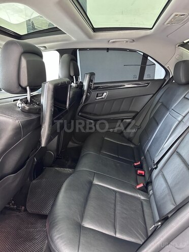 Mercedes E 350 2009, 193,000 km - 3.5 l - Sumqayıt