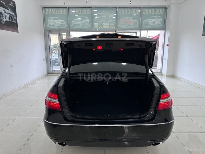Mercedes E 350 2009, 193,000 km - 3.5 l - Sumqayıt