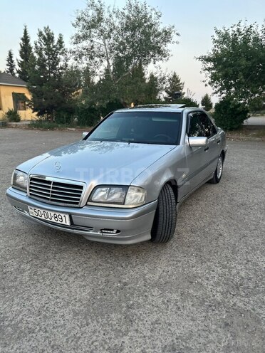 Mercedes C 180-2