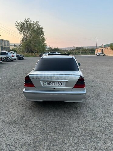 Mercedes C 180-6