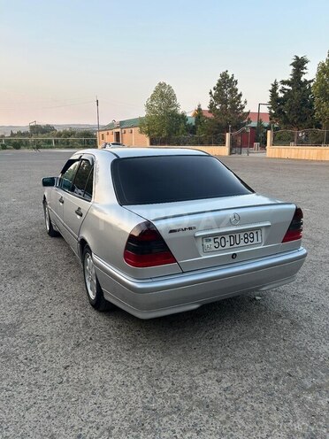 Mercedes C 180-7