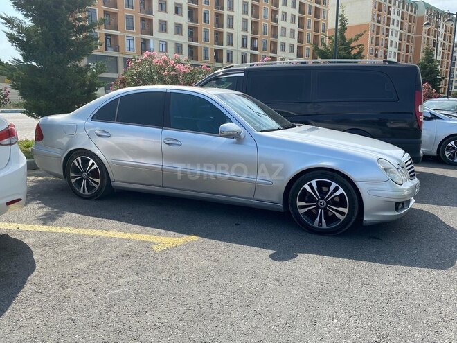 Mercedes E 220 d 2003, 320,000 km - 2.2 l - Sumqayıt