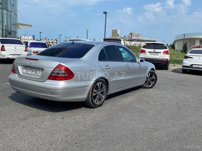 Mercedes E 220 d 2003, 320,000 km - 2.2 l - Sumqayıt