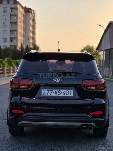 Kia Sorento 2017, 102,000 km - 2.2 л - Zaqatala