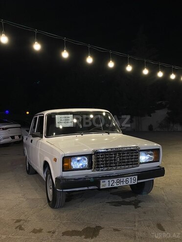 LADA (VAZ) 2107-2