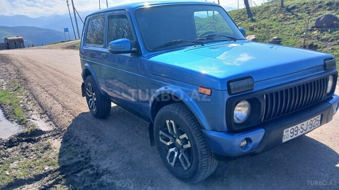 LADA (VAZ) Niva 2018, 83,000 km - 1.7 l - Lerik
