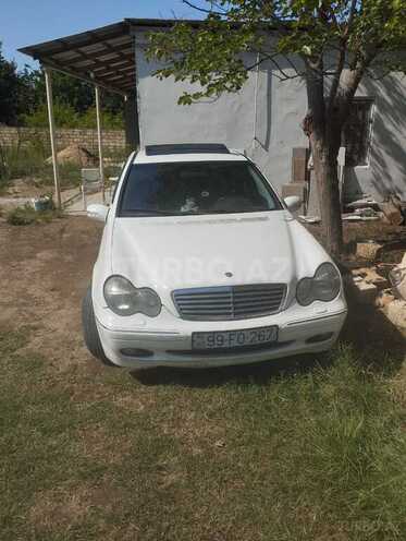 Mercedes C 200-1