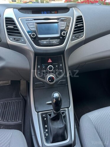 Hyundai Elantra 2015, 114,000 km - 1.8 l - Bakı