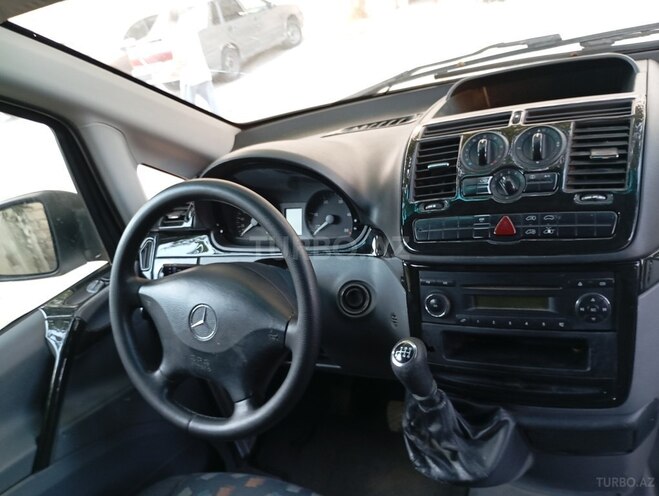 Mercedes Vito 2010, 193,000 km - 2.2 л - Bakı