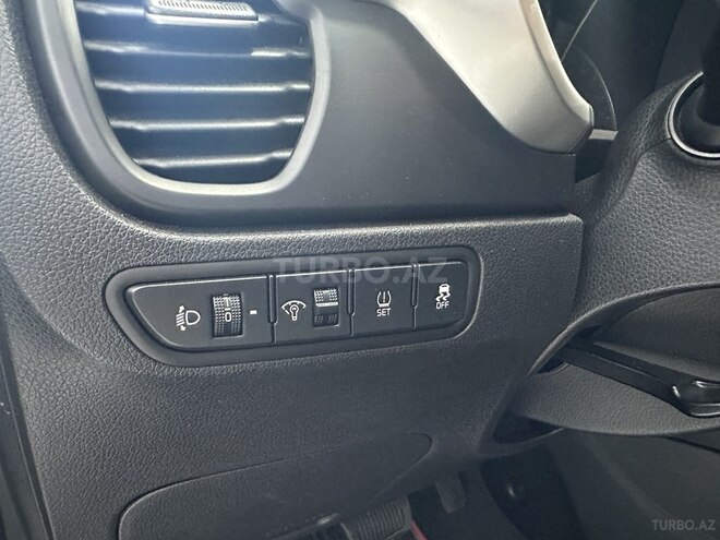 Kia Rio X-Line 2021, 61,000 km - 1.4 л - Bakı