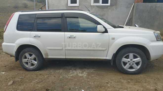 Nissan X-Trail 2003, 212,000 km - 2.0 l - Gədəbəy