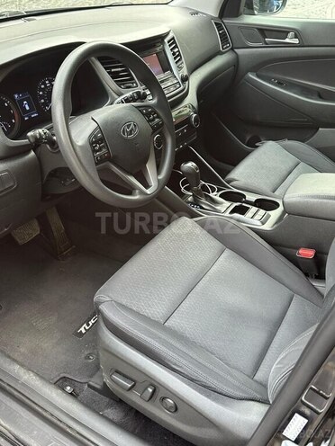 Hyundai Tucson-5