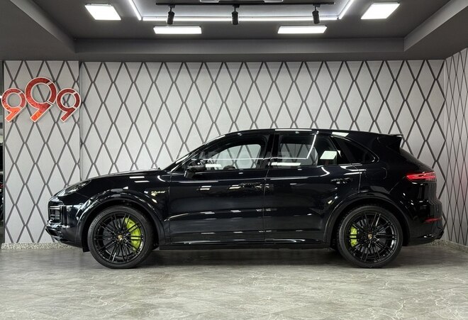 Porsche  2020, 42,000 km - 4.0 l - Bakı