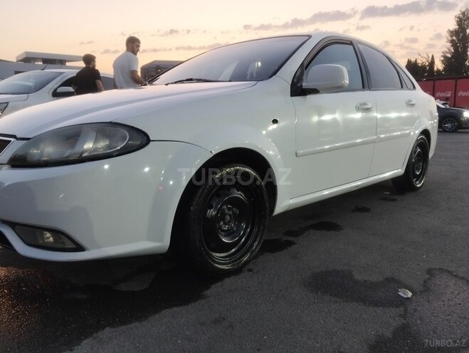 Daewoo Gentra 2014, 280,000 km - 1.5 l - Bakı
