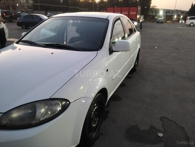 Daewoo Gentra 2014, 280,000 km - 1.5 l - Bakı