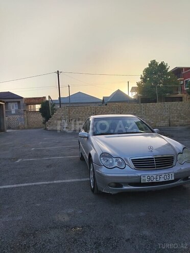 Mercedes C 200-2