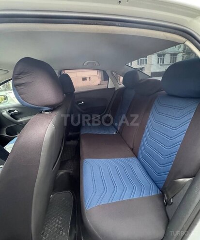 Volkswagen Polo 2018, 176,000 km - 1.6 l - Sumqayıt