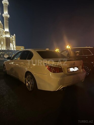 BMW 528-4