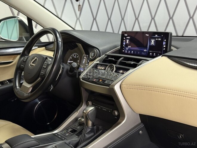 Lexus NX 300 2018, 91,000 km - 2.0 l - Bakı