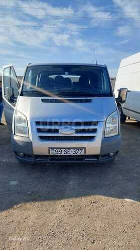 Ford Transit-1