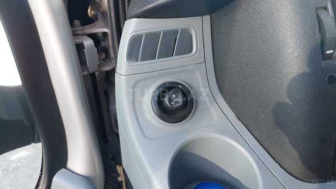 Ford Transit-6