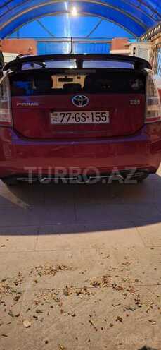 Toyota Prius-2