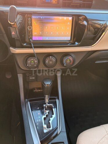 Toyota Corolla-2
