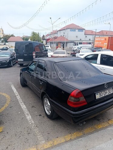 Mercedes C 180-2